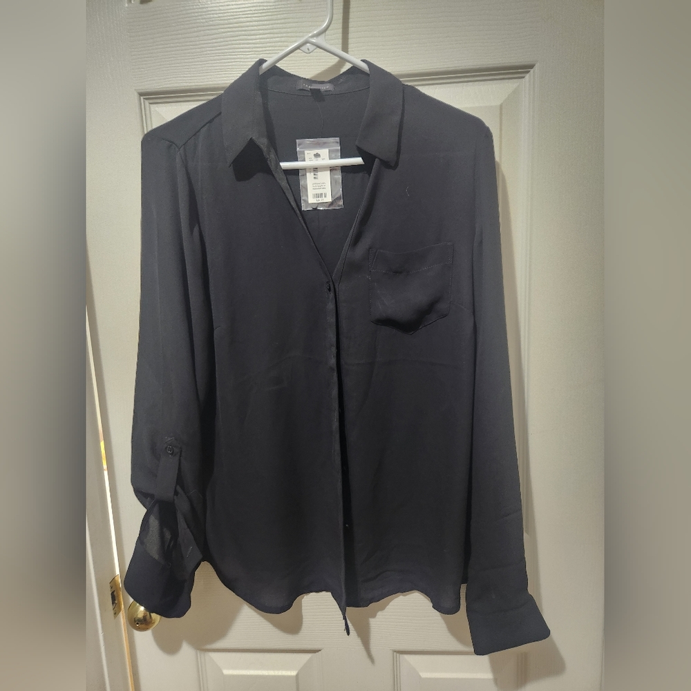 The Limited Blouse. Black-M